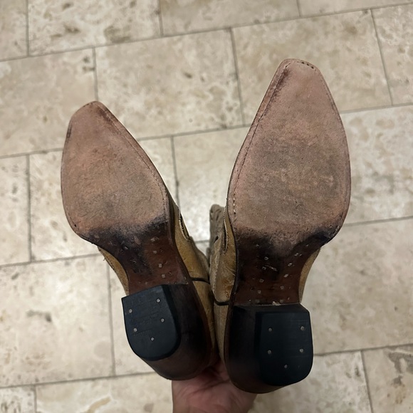 Corral boots - Picture 6 of 6